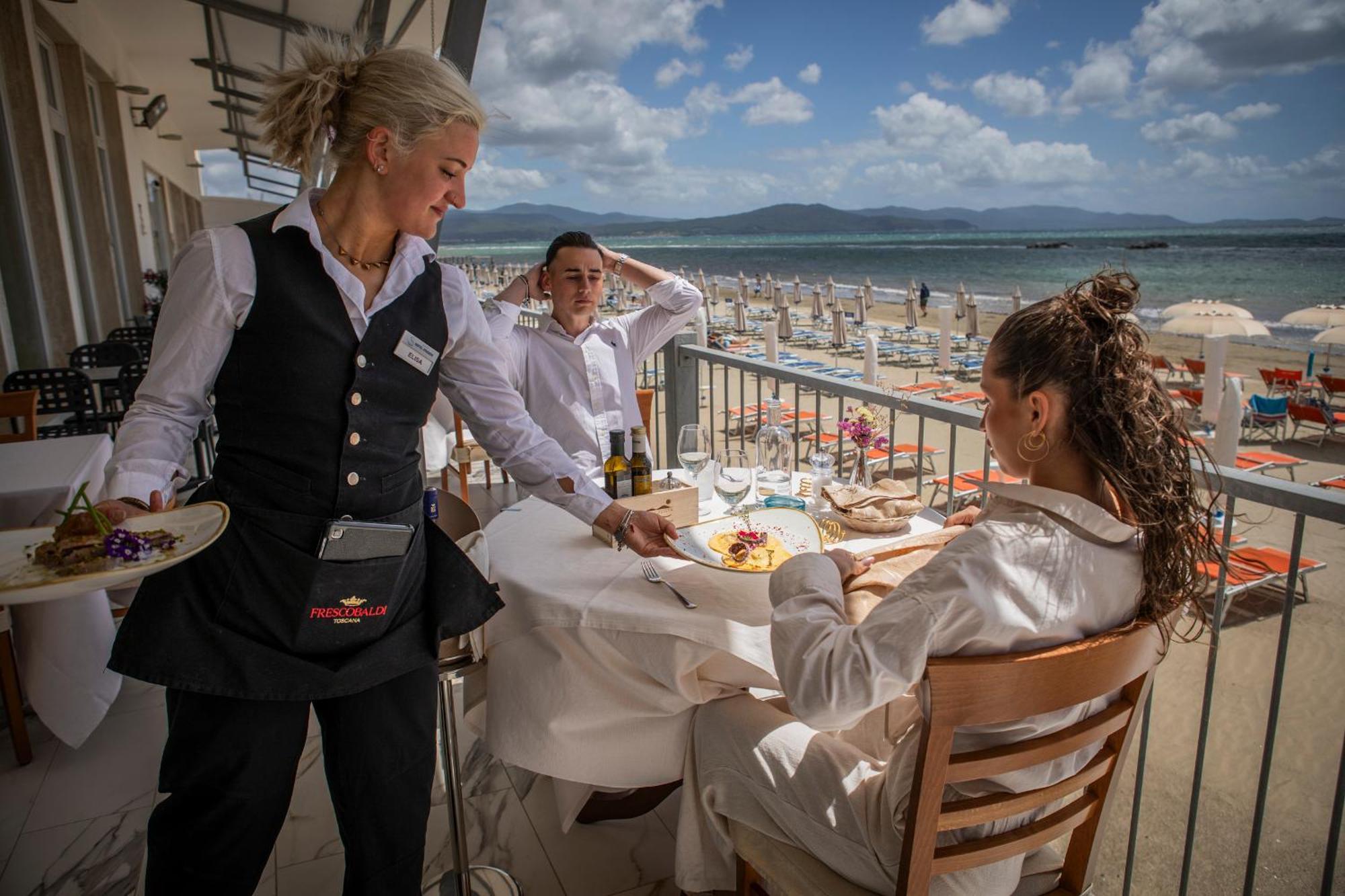 Hotel Parrini Follonica Esterno foto