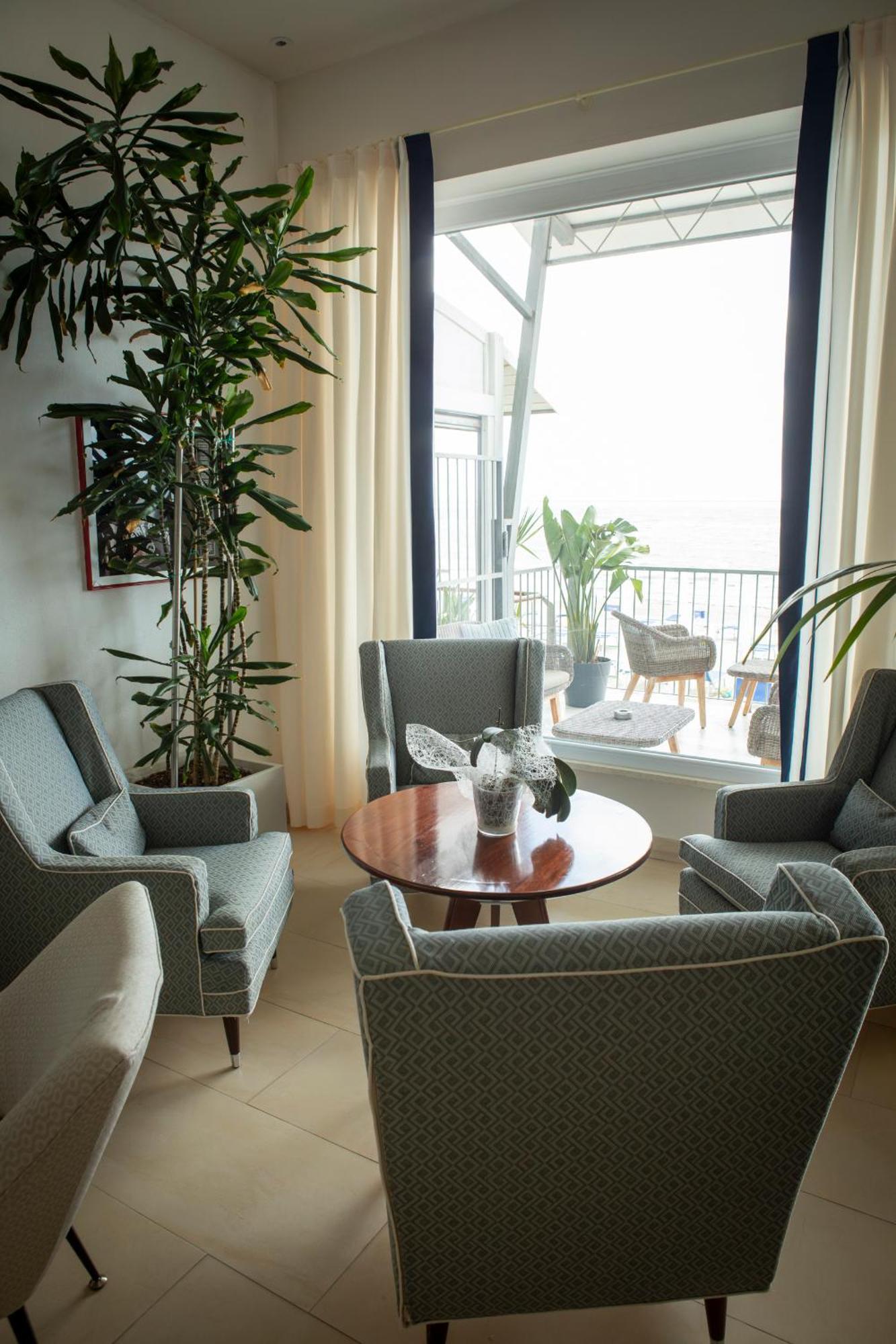 Hotel Parrini Follonica Esterno foto