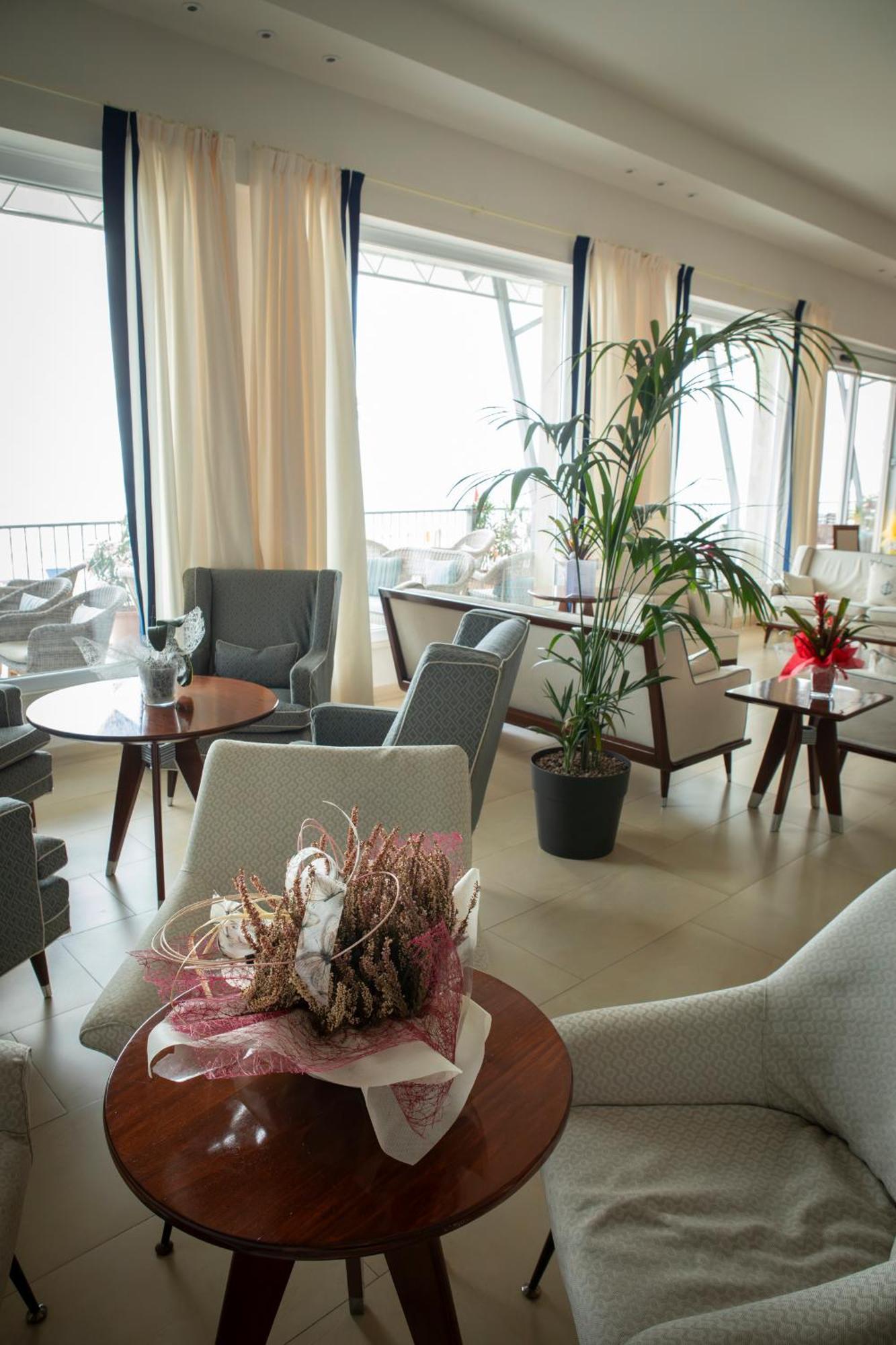 Hotel Parrini Follonica Esterno foto